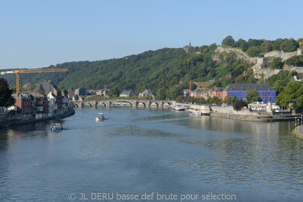 passerelle de Namur